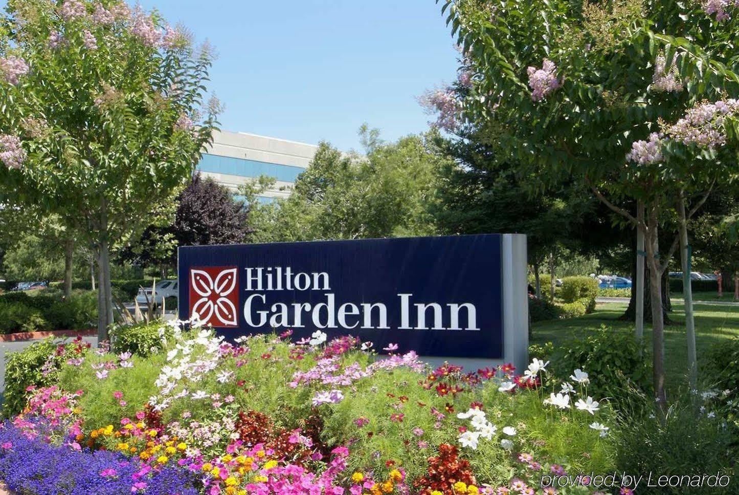 Hilton Garden Inn Sacramento/South Natomas Ngoại thất bức ảnh